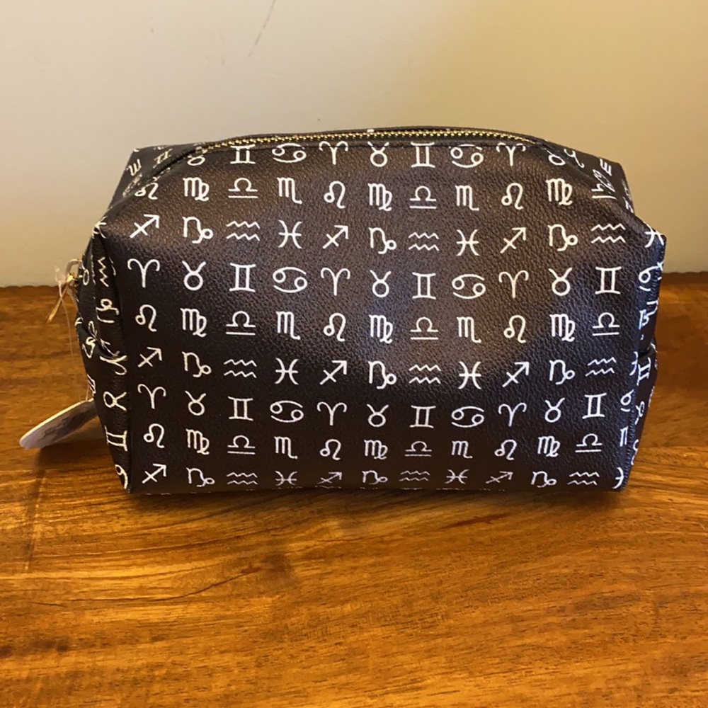 NWT Imoshion Astrology Zodiac Cosmetic Bag Gold Zip Pouch 10x7
